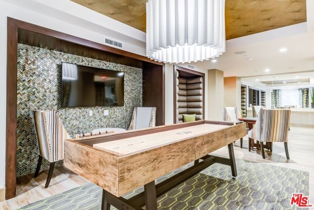 7290 Edinger Avenue 1066, Huntington Beach, CA 92647