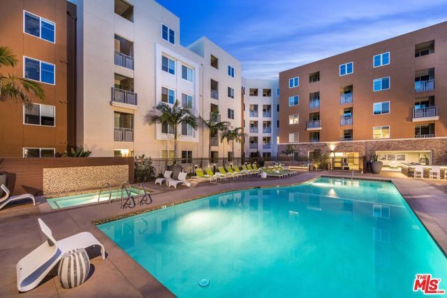 7290 Edinger Avenue 1066, Huntington Beach, CA 92647