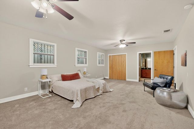 713 Montclaire Drive NE, Albuquerque, NM 87110