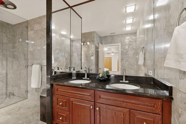 713 Montclaire Drive NE, Albuquerque, NM 87110