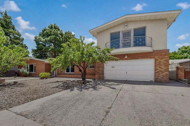 713 Montclaire Drive NE, Albuquerque, NM 87110