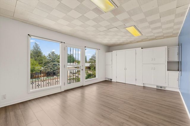 713 Montclaire Drive NE, Albuquerque, NM 87110