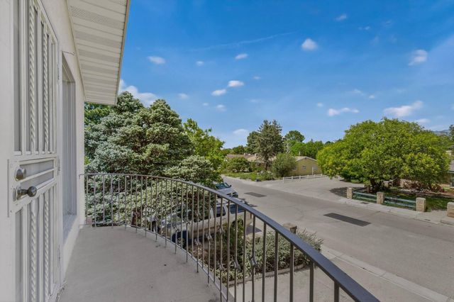 713 Montclaire Drive NE, Albuquerque, NM 87110