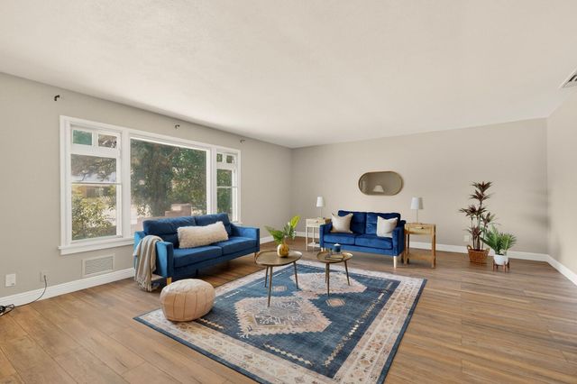 713 Montclaire Drive NE, Albuquerque, NM 87110