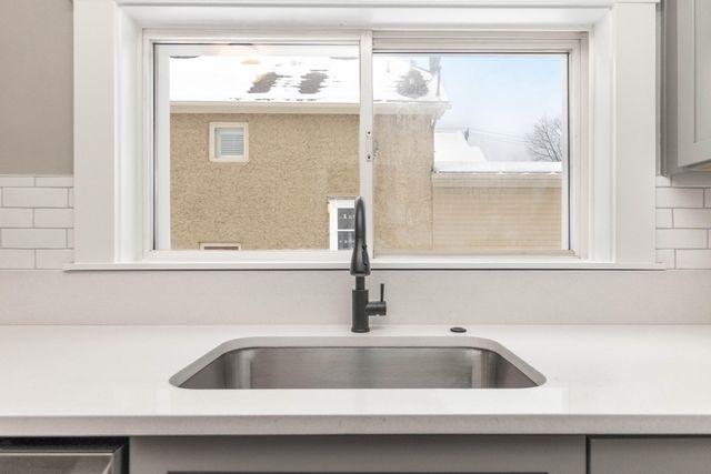 814 W Jefferson Street, Ann Arbor, MI 48103