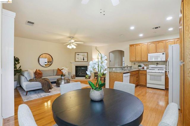 427 Stephens Dr, Brentwood, CA 94513