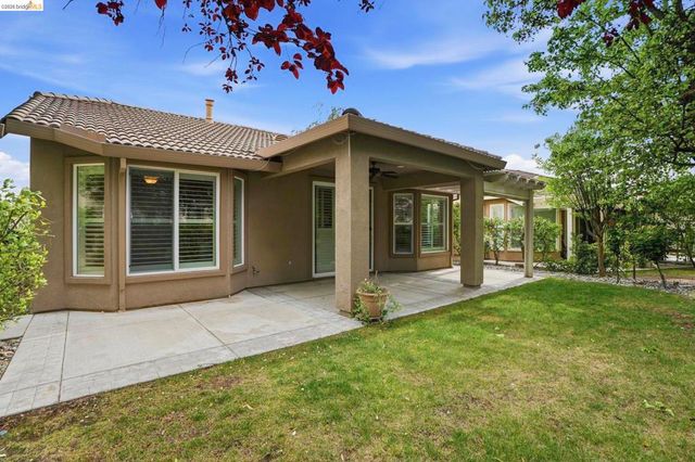 427 Stephens Dr, Brentwood, CA 94513