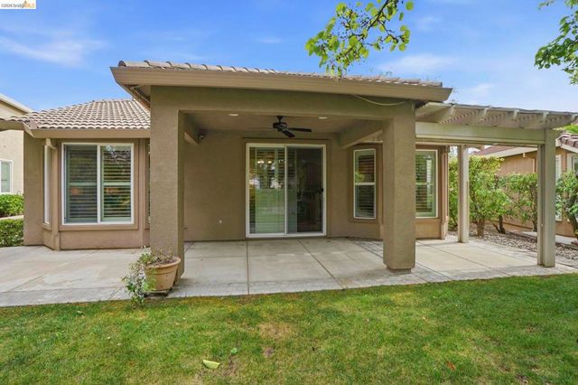 427 Stephens Dr, Brentwood, CA 94513