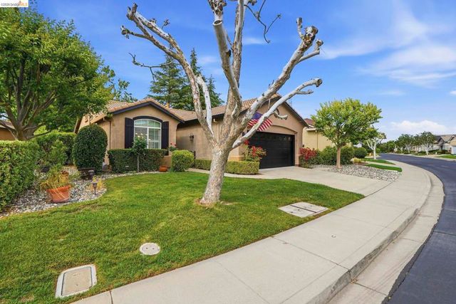 427 Stephens Dr, Brentwood, CA 94513