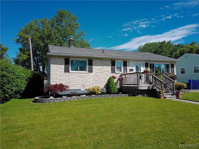 4910 Kennison Parkway, Hamburg, NY 14075