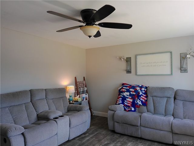 4910 Kennison Parkway, Hamburg, NY 14075