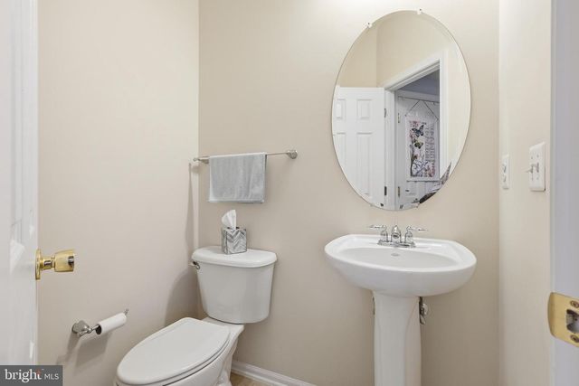 9800 PICKENS PL, Manassas Park, VA 20111