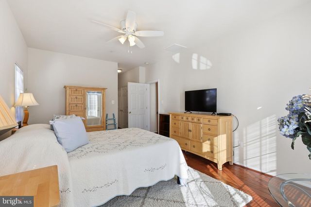 9800 PICKENS PL, Manassas Park, VA 20111