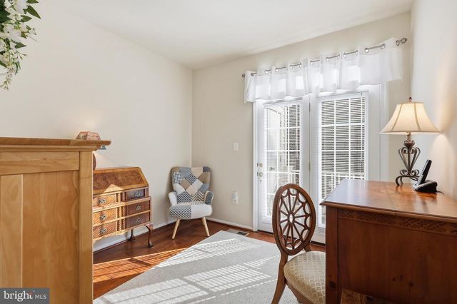 9800 PICKENS PL, Manassas Park, VA 20111