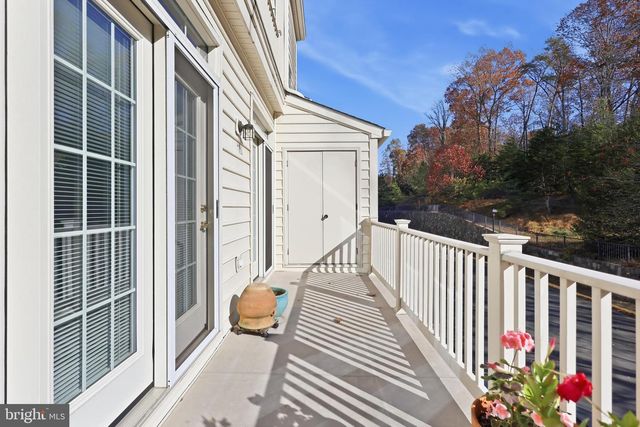 9800 PICKENS PL, Manassas Park, VA 20111