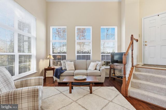 9800 PICKENS PL, Manassas Park, VA 20111