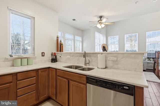 9800 PICKENS PL, Manassas Park, VA 20111