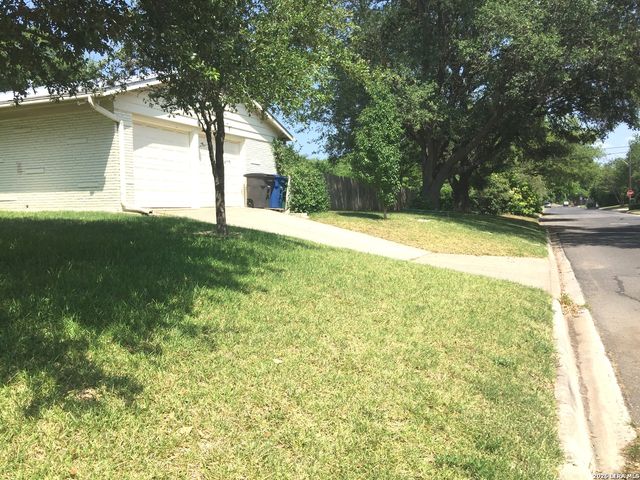 1014 MOUNT KISCO DR, San Antonio, TX 78213