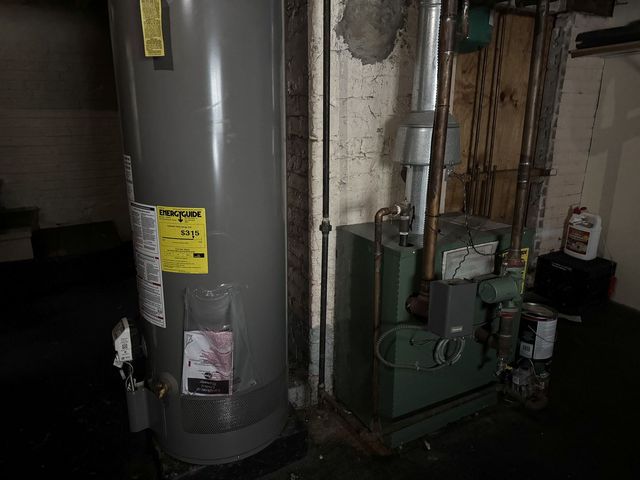 2913 E 97th Street, Chicago, IL 60617