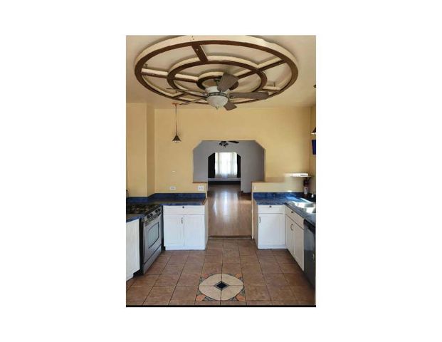 2913 E 97th Street, Chicago, IL 60617