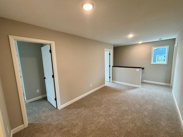 831 Walnut Grove Lane, Hanover, MN 55341