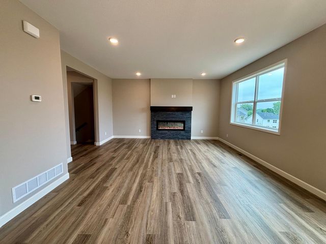 831 Walnut Grove Lane, Hanover, MN 55341