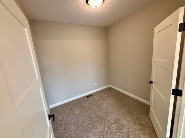 831 Walnut Grove Lane, Hanover, MN 55341