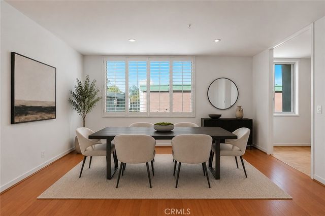 5301 Balboa, Encino, CA 91316