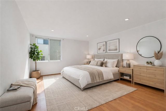 5301 Balboa, Encino, CA 91316