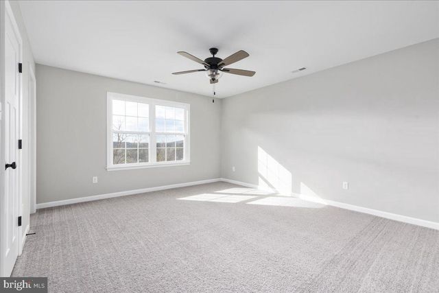 209 EAST LOCUST ST, Woodstock, VA 22664