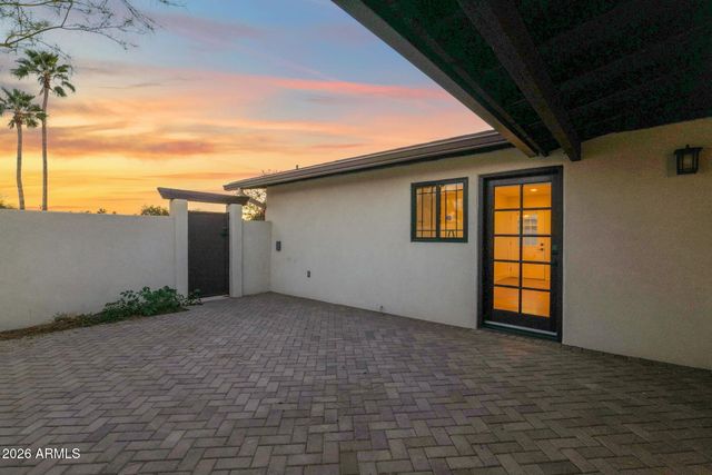6302 E Aster Drive, Scottsdale, AZ 85254