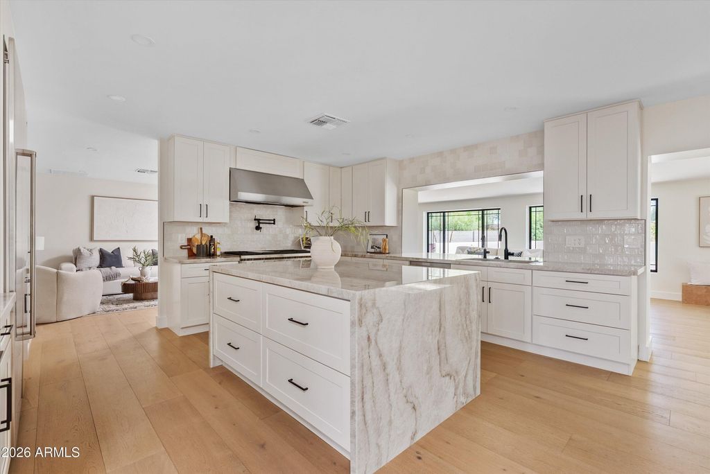 6302 E Aster Drive, Scottsdale, AZ 85254