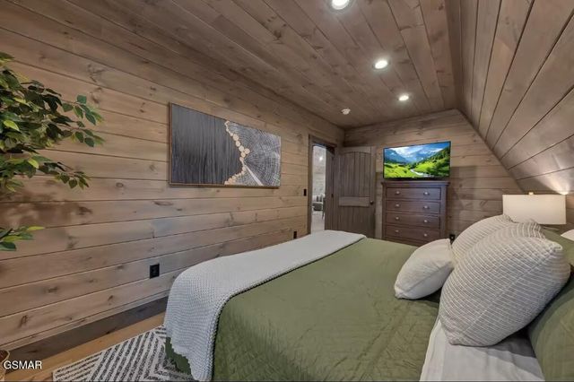 1715 Springer Road, Sevierville, TN 37862