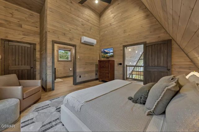 1715 Springer Road, Sevierville, TN 37862