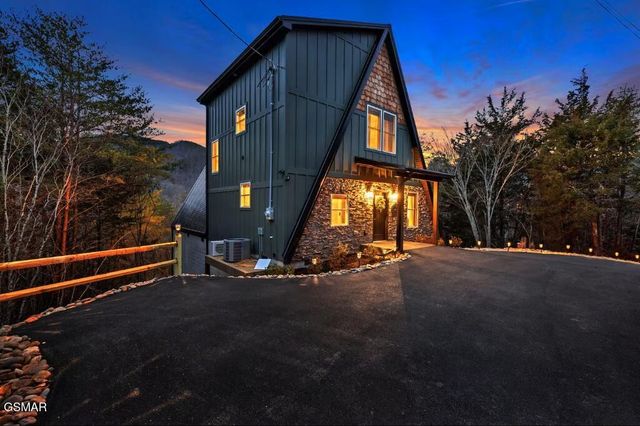 1715 Springer Road, Sevierville, TN 37862