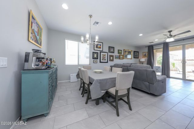 7771 S Wolf Creek Drive, Tucson, AZ 85757