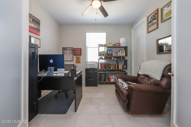 7771 S Wolf Creek Drive, Tucson, AZ 85757