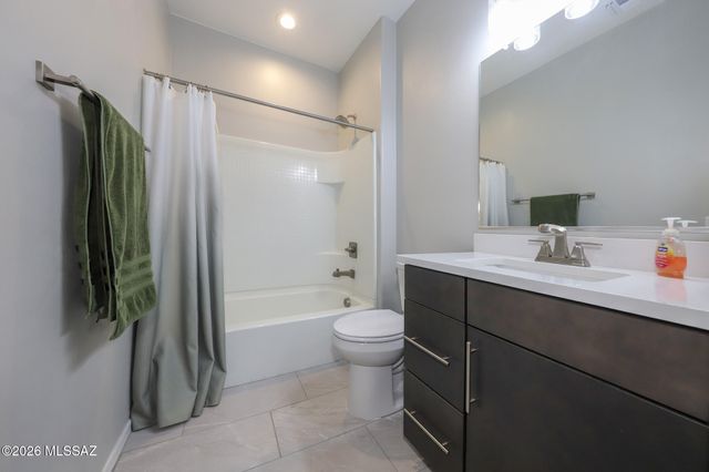 7771 S Wolf Creek Drive, Tucson, AZ 85757