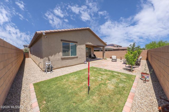 7771 S Wolf Creek Drive, Tucson, AZ 85757
