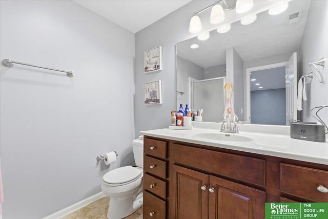 18923 Grover Street, Omaha, NE 68130