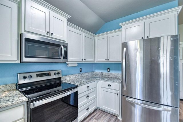 2210 County Street 2976, Blanchard, OK 73010