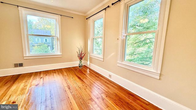 17 AIKEN AVE, Princeton, NJ 08540