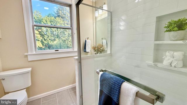 17 AIKEN AVE, Princeton, NJ 08540