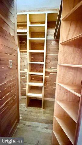 17 AIKEN AVE, Princeton, NJ 08540