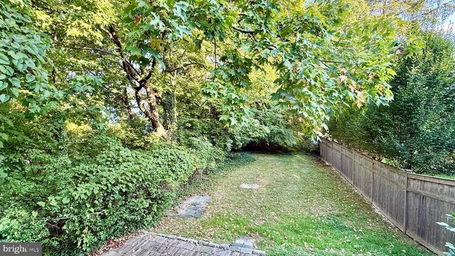 17 AIKEN AVE, Princeton, NJ 08540