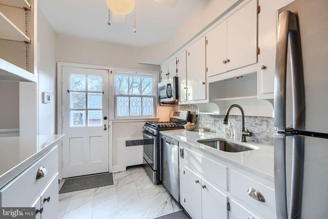 5000 BROADMOOR RD, Baltimore, MD 21212