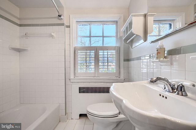 5000 BROADMOOR RD, Baltimore, MD 21212