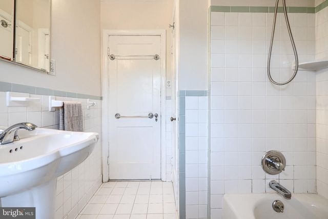 5000 BROADMOOR RD, Baltimore, MD 21212