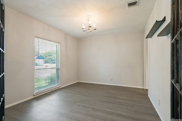 3513 CLIFFSIDE DR, Schertz, TX 78108