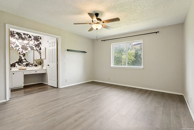 3513 CLIFFSIDE DR, Schertz, TX 78108